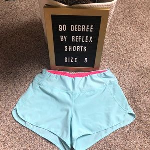 90 Degree By Reflex Shorts Size Small